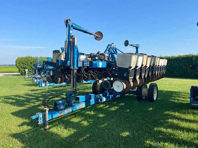 Kinze 2400 Planteur