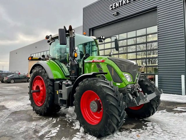 2021 Fendt 724 VARIO Tracteur