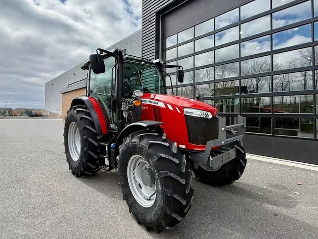 2023 Massey Ferguson 5711D Tracteur