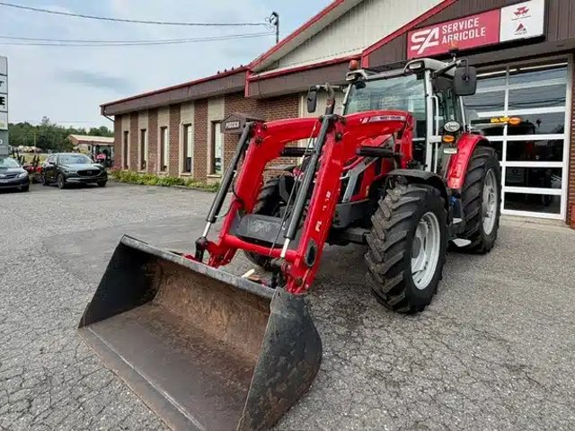 2022 Massey Ferguson 5S.135 Tracteur