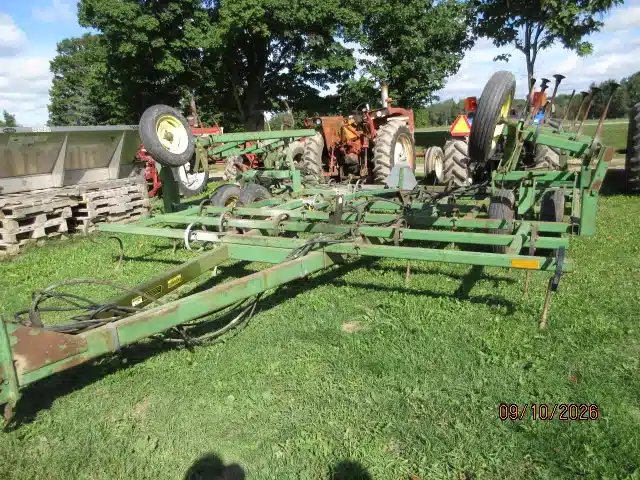 John Deere 960 Cultivateur
