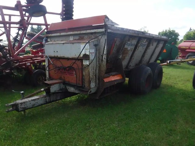 Knight PRO TWIN SLINGER 8030 Épandeur à fumier