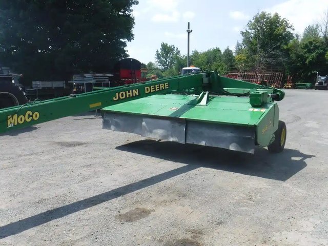 John Deere Moco 946 Faucheuse-conditionneuse à disques