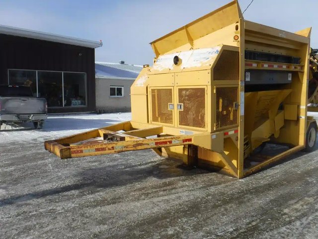 2012 Vibrotech SCM-55C Crusher