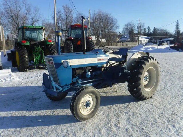 Ford 3000 Tracteur