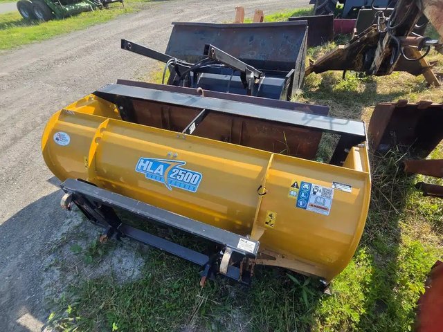 2023 HLA Attachments SP250084 Gratte
