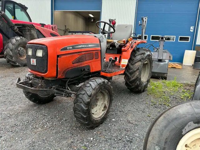 2007 Agco ST28A Tracteur