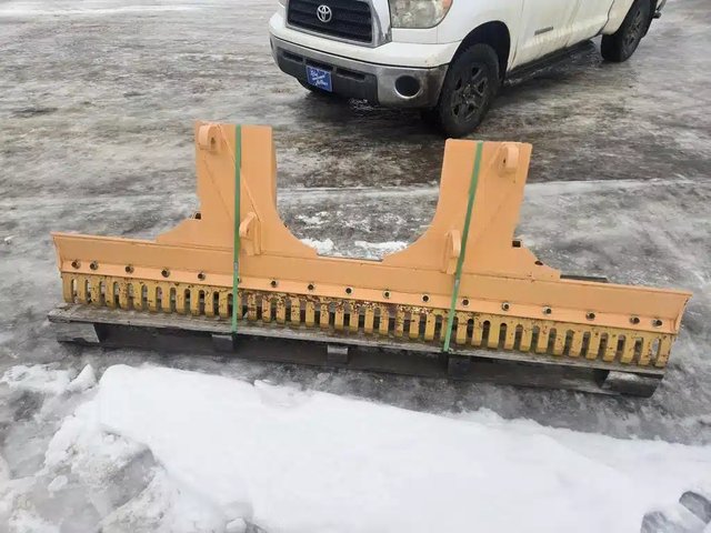 8' Gratte à neige