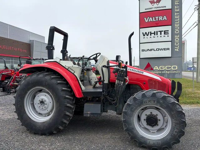 2004 Massey Ferguson 5445 Tracteur