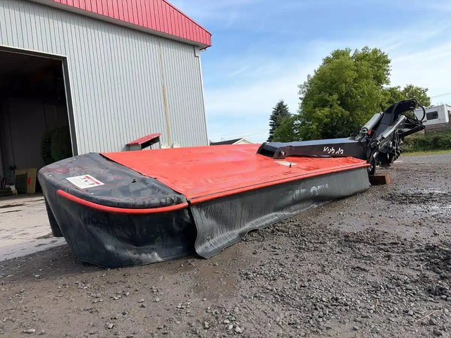 2020 Kubota DM3040 Faucheuse-conditionneuse