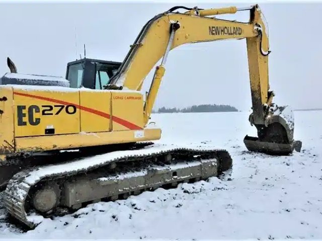 2005 New Holland EC270 Kobelco Excavatrice