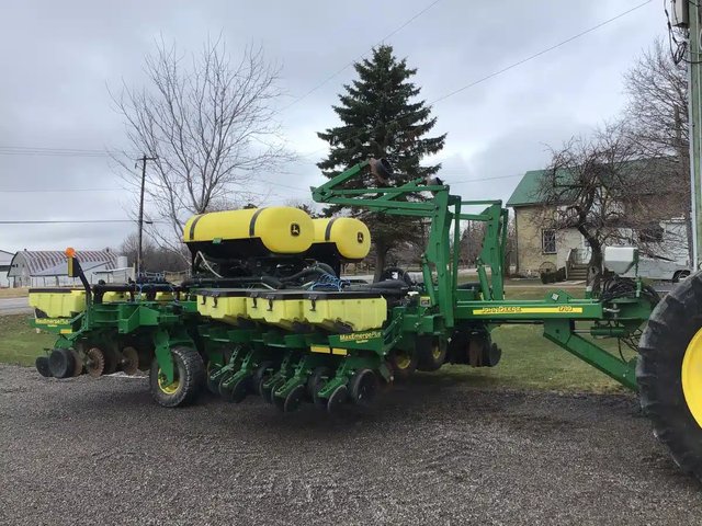 2002 John Deere 1780 Planteur