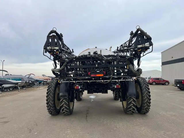 2012 Versatile SX275 Arroseur - Automoteur
