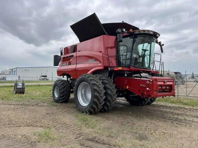 2026 Case IH 9260 Batteuse