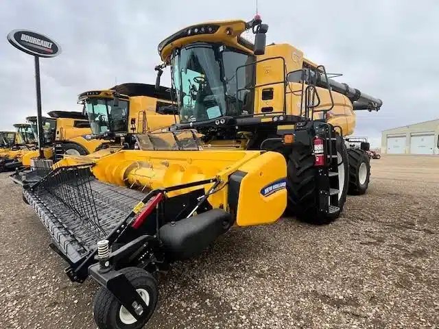 2024 New Holland CR9.90 Batteuse