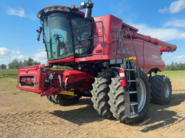 2022 Case IH 9250 Batteuse