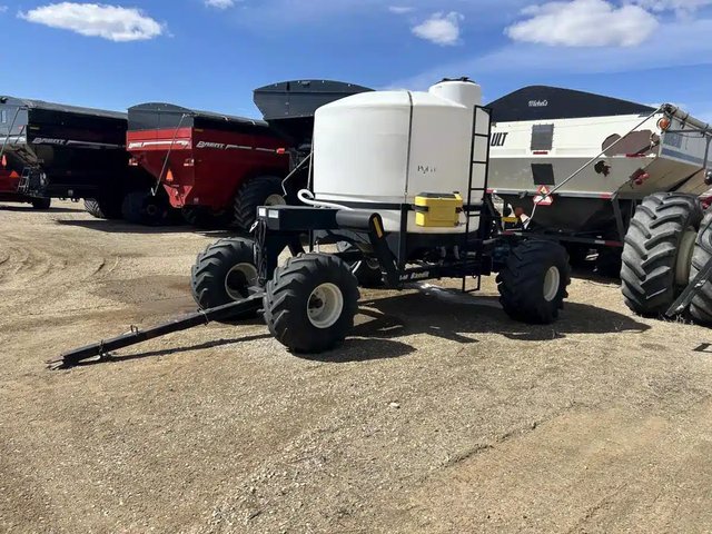 2010 OM LIQUID CART Semoir à air