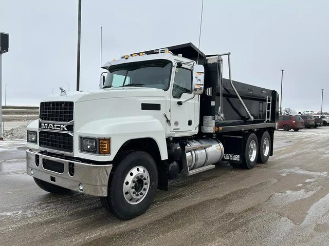 2026 Mack PINNACLE 64T Camion dix roues