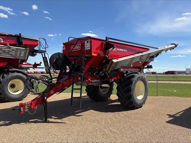 2025 Salford VALMAR 8711 Applicateur