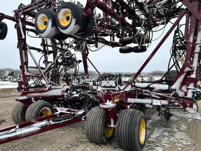 2017 Seed Hawk 7012 Semoir à air