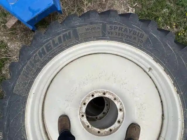2020 Michelin 380/90R50 Pneus