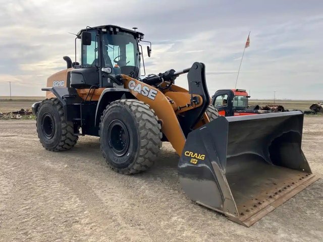 2023 Case 821G Chargeur sur roues