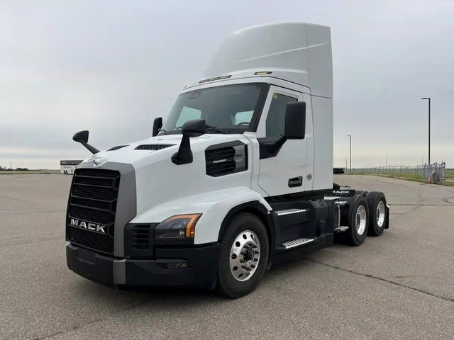 2026 Mack PIONEER 64T Camion dix roues