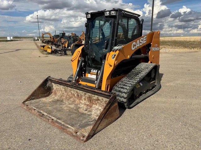 2023 Case TR310 Chargeur sur chenilles