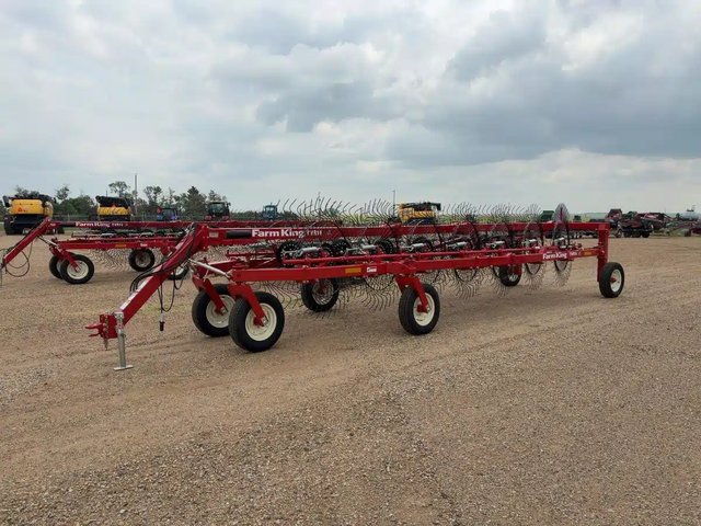 2026 Buhler Farm King TVR14 râteau