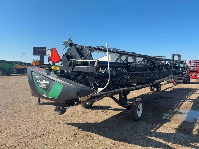 2021 MacDon FD135 Header - Flex