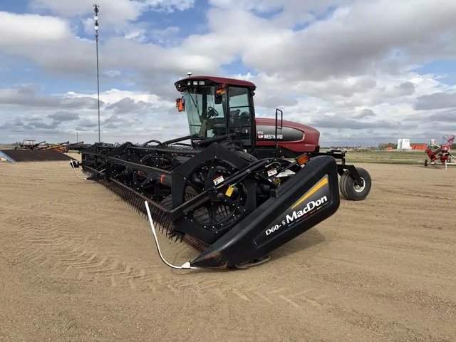 2010 Westward M150 Andaineur
