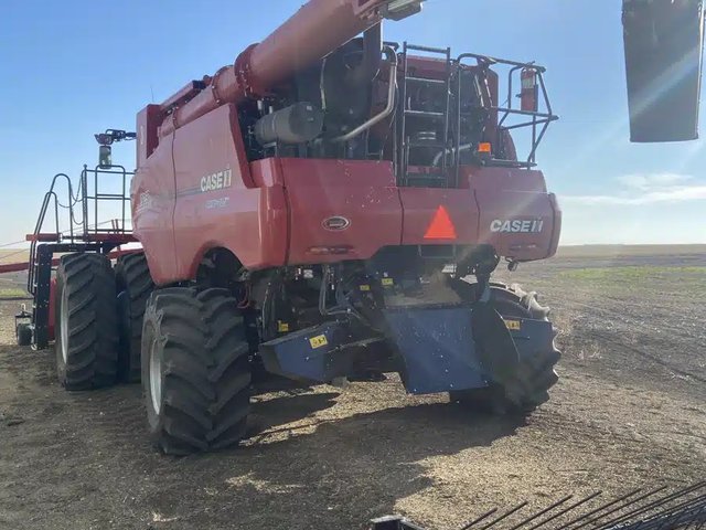 2023 Case IH 9250 Batteuse