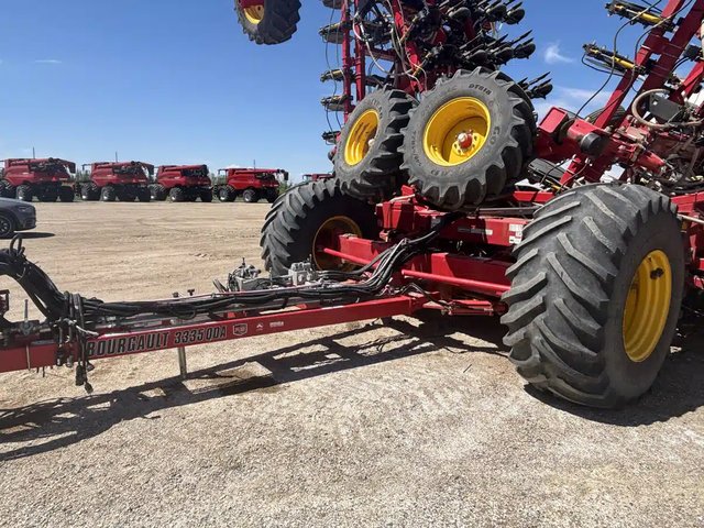 2021 Bourgault 3335-86 Semoir à air