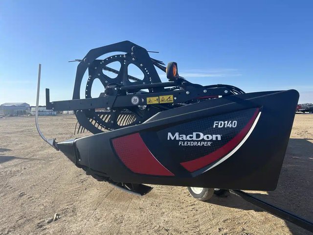2020 MacDon FD140