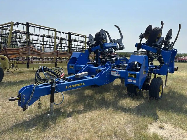 2023 Landoll 2512F-9-30 défonceuse