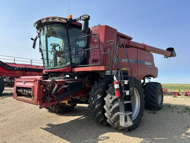 2016 Case IH 9240 Batteuse