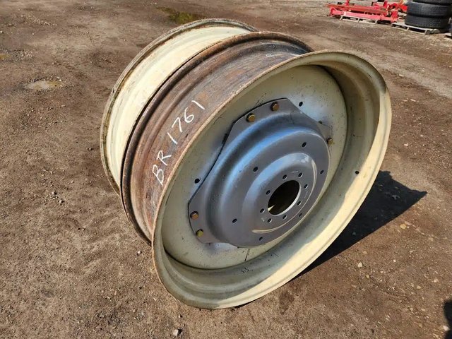 New Holland 10x38 jantes