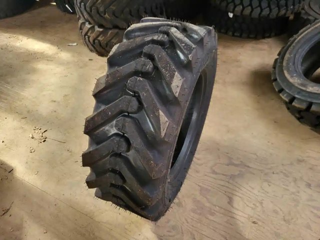 Petlas 10-16.5 Pneus