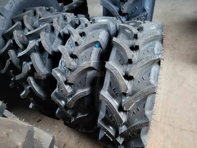 Petlas 280/85R20 Pneus