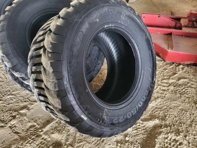 Forerunner 600/50-22.5 Pneus