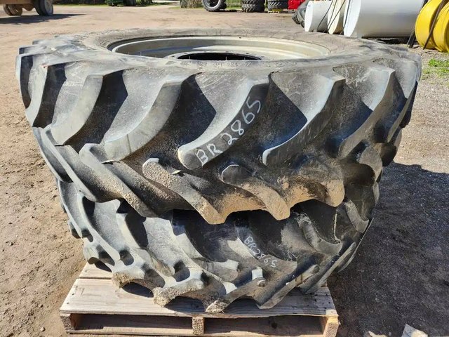 Firestone 420/85R34 Pneus