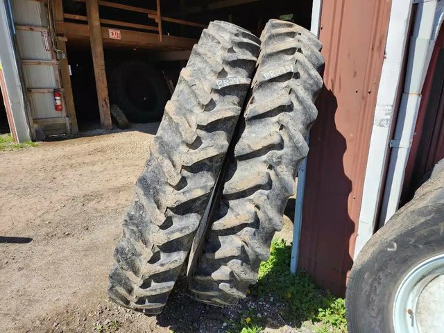 Titan 320/90R50 Pneus