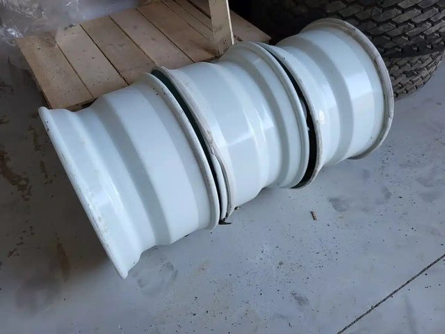 Multistar 11.75x22.5 jantes