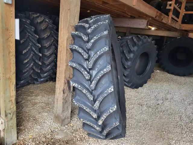 Petlas VF480/80R46 Pneus