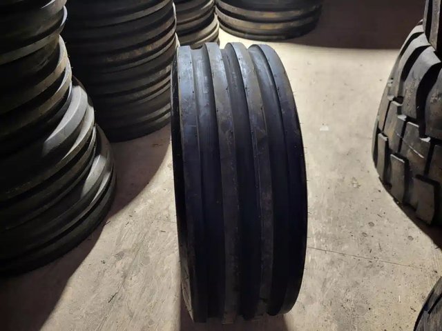 Advance 14L-16.1 Pneus