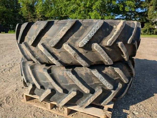 Michelin 380/85R34 Pneus et roues