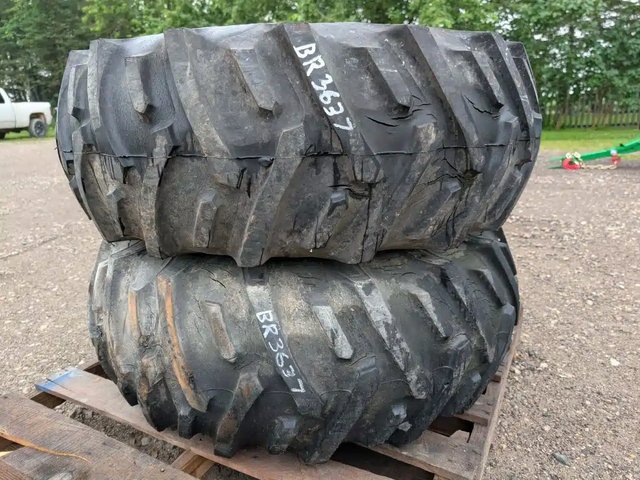 Firestone 13.50-16.1 Pneus et roues
