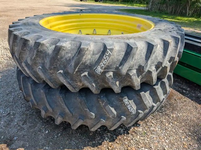 Firestone 380/90R46 Pneus et roues