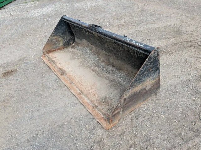 John Deere 82 Godet (bucket)