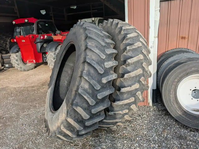 Firestone 480/80R42 Pneus